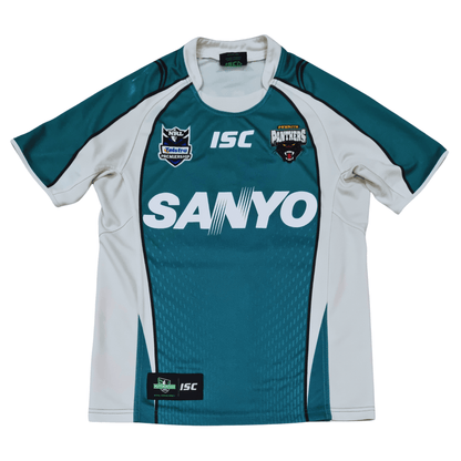 A blue and white rugby jersey with the word sanyo on it.