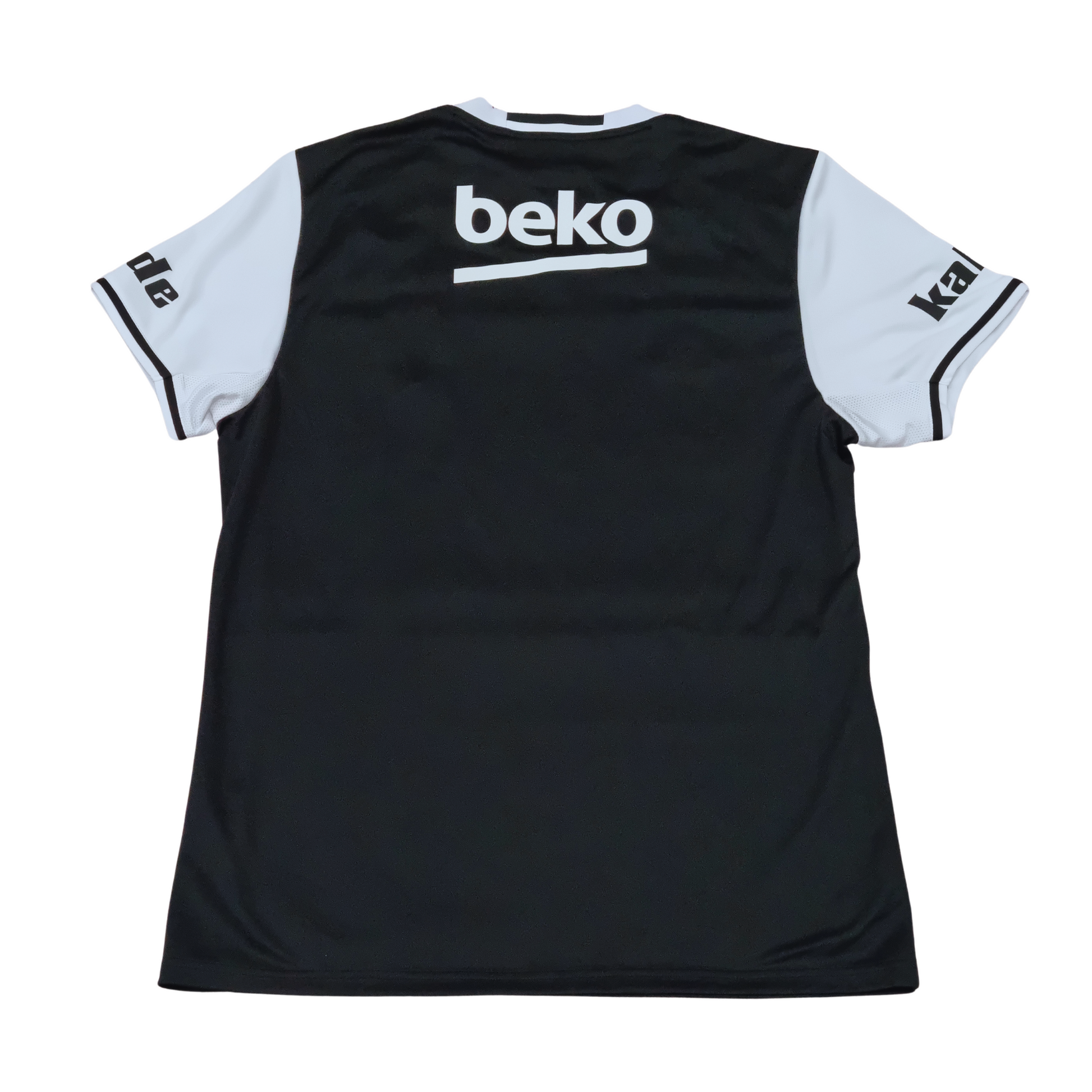 Besiktas 2016 Away Jersey Back | Upcycled Locker